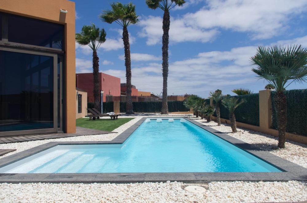 Villa La Marosca - Jacuzzi, Private Pool, 3 Bedrooms Caleta de Fuste Extérieur photo